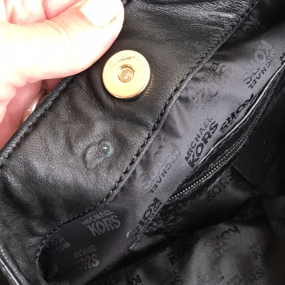 Michael Kors Large Shoulder tote Black soft leather Delancy bag Gold tone chains - Picture 11 of 16